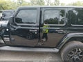 2018 Jeep Wrangler Unlimited — photo 14 of 16 | VIN 1C4HJXEG2JW294644
