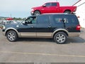 2013 Ford Expedition — photo 14 of 16 | VIN 1FMJK1J51DEF40010