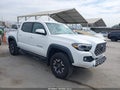 2022 Toyota Tacoma — photo 1 of 16 | VIN 3TMCZ5AN1NM456989