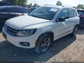 2017 Volkswagen Tiguan — photo 2 of 11 | VIN WVGUV7AX0HW510389
