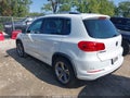 2017 Volkswagen Tiguan — photo 3 of 11 | VIN WVGUV7AX0HW510389