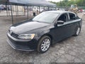 2015 Volkswagen Jetta — photo 2 of 16 | VIN 3VWB17AJ5FM268468