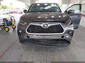 2021 Toyota Highlander — photo 13 of 18 | VIN 5TDHZRBH1MS557213