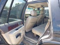2004 Lincoln Navigator — photo 8 of 16 | VIN 5LMFU28R94LJ34743