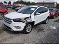 2019 Ford Escape — photo 2 of 16 | VIN 1FMCU9HD0KUB76891