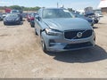 2022 Volvo XC60 — photo 1 of 18 | VIN YV4L12DK5N1952931
