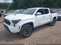 2025 Toyota Tacoma — photo 2 of 16 | VIN 3TMLB5JN4SM205450
