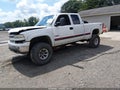2000 Chevrolet Silverado 1500 — photo 2 of 17 | VIN 2GCEK19T2Y1285321