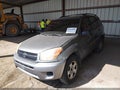 2005 Toyota RAV4 — photo 2 of 20 | VIN JTEHD20VX50065472