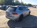 2019 Volkswagen Tiguan — photo 4 of 16 | VIN 3VV3B7AX1KM121634