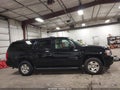 2013 Chevrolet Suburban — photo 13 of 19 | VIN 1GNSKJE72DR218321