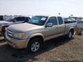 2005 Toyota Tundra — photo 2 of 18 | VIN 5TBBT44165S467690