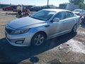 2015 Kia Optima — photo 2 of 16 | VIN 5XXGM4A79FG501353