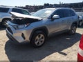 2019 Toyota RAV4 — photo 2 of 16 | VIN 2T3W1RFV9KC014669
