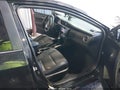 2017 Toyota Corolla — photo 5 of 17 | VIN 5YFBURHE2HP712528