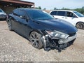 2017 Nissan Maxima — photo 1 of 17 | VIN 1N4AA6AP9HC441366
