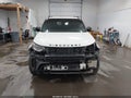 2017 Land Rover Discovery — photo 13 of 17 | VIN SALRRBBK6HA009596