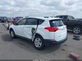 2015 Toyota RAV4 — photo 3 of 17 | VIN JTMBFREV5FD111497