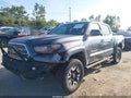 2017 Toyota Tacoma — photo 2 of 18 | VIN 5TFCZ5ANXHX073003