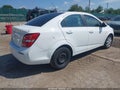 2019 Chevrolet Sonic — photo 4 of 16 | VIN 1G1JB5SB7K4134308