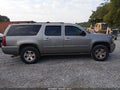 2009 Chevrolet Suburban 1500 — photo 13 of 18 | VIN 1GNFK36379R196008