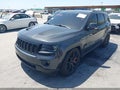 2011 Jeep Grand Cherokee — photo 2 of 17 | VIN 1J4RR5GT9BC642657