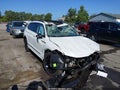 2022 Volkswagen Tiguan — photo 1 of 11 | VIN 3VV8B7AX0NM080410