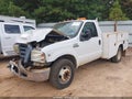 2006 Ford F-350 — photo 2 of 19 | VIN 1FDWF36Y86EC80541