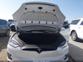 2018 Tesla Model X — photo 10 of 23 | VIN 5YJXCBE20JF135526