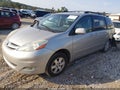 2009 Toyota Sienna — photo 2 of 11 | VIN 5TDZK22C69S235369