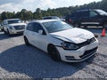 2016 Volkswagen Golf — photo 1 of 15 | VIN 3VW217AU2GM019105