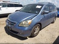 2005 Honda Odyssey — photo 2 of 16 | VIN 5FNRL387X5B085150