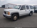 1996 GMC Suburban — photo 2 of 15 | VIN 3GKFK16R4TG503860