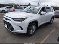 2026 Toyota Highlander — photo 2 of 17 | VIN 5TDAAAB52TS134641
