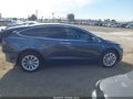 2019 Tesla Model X — photo 14 of 21 | VIN 5YJXCAE27KF213800