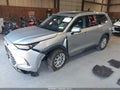 2025 Toyota Highlander — photo 2 of 16 | VIN 5TDAAAB59SS092810