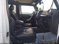 2017 Jeep Wrangler Unlimited — photo 5 of 16 | VIN 1C4HJWFG0HL647869