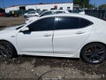 2018 Acura TLX — photo 14 of 16 | VIN 19UUB3F66JA004799
