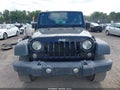2016 Jeep Wrangler Unlimited — photo 12 of 16 | VIN 1C4BJWKG5GL325576