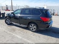 2020 Nissan Pathfinder — photo 3 of 17 | VIN 5N1DR2BN2LC615949