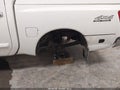 2004 Nissan Titan — photo 6 of 17 | VIN 1N6AA07B54N540460