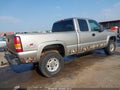 2002 Chevrolet Silverado 2500 — photo 4 of 18 | VIN 1GCHK29U62E229741