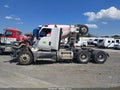 2018 International LT — photo 14 of 15 | VIN 3HSDZAPR6JN460233