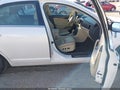 2011 Lincoln MKZ — photo 5 of 17 | VIN 3LNHL2GC3BR766776