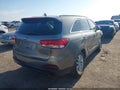 2018 Kia Sorento — photo 4 of 20 | VIN 5XYPG4A33JG401743
