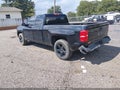 2017 Chevrolet Silverado 1500 — photo 3 of 16 | VIN 1GCRCNEC8HZ347226