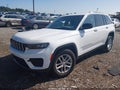 2024 Jeep Grand Cherokee — photo 2 of 16 | VIN 1C4RJHAG4RC232935