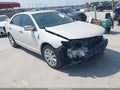 2011 Lincoln MKZ — photo 1 of 17 | VIN 3LNHL2GC4BR758377