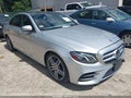 2019 Mercedes-Benz E-Class — photo 1 of 17 | VIN WDDZF4KB7KA533137