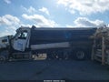 2015 Freightliner 122sd — photo 13 of 14 | VIN 3AKJGNDV2FDGF7229